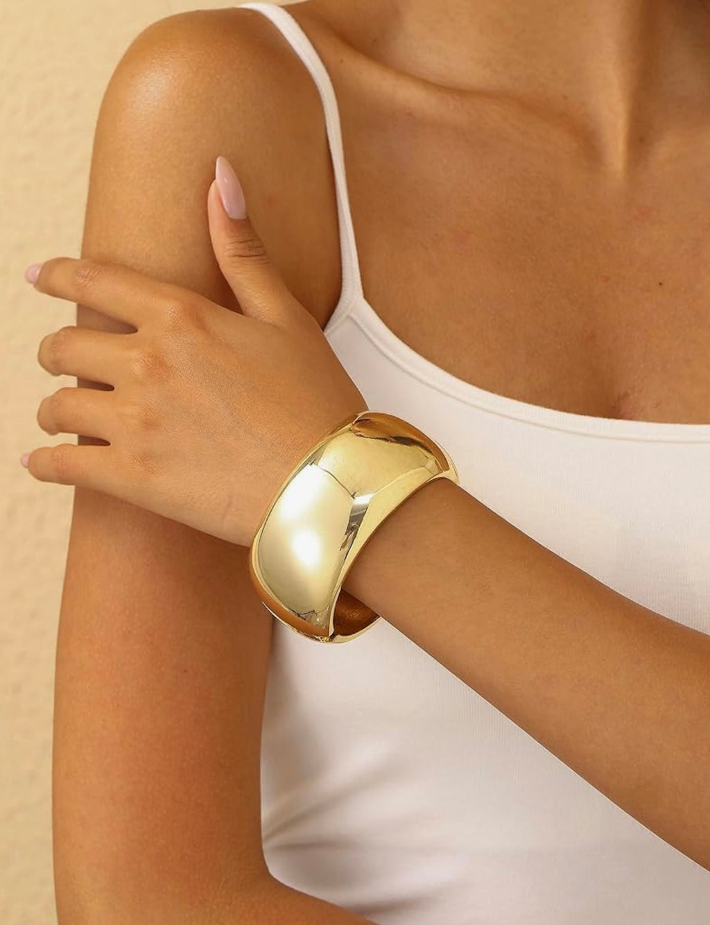 Mila Bangle (Gold)