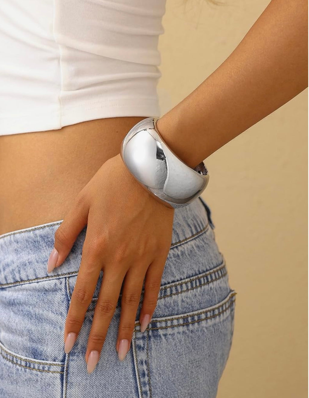 Mila Bangle (Silver)
